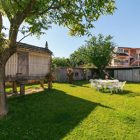 Retiro Rural Con Parking By Cabana Rentals Віго Екстер'єр фото